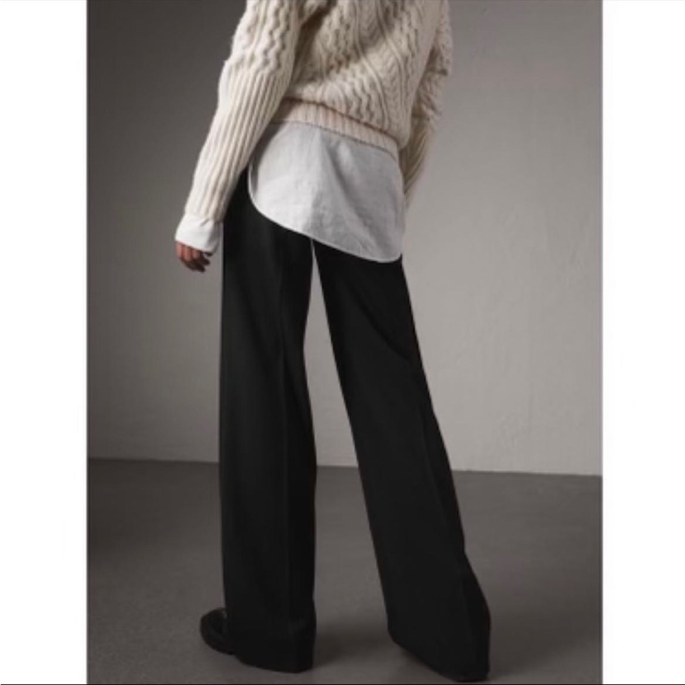 Burberry women’s 100% wool wide leg trousers - Picture 12 of 14